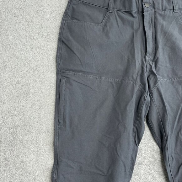 NWOT Kirkland Signature Cargo Tech pants Men's 40x32 Gray Elastic Waist - Picture 7 of 10